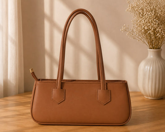 Women's Brown Leather Shoulder Bag.